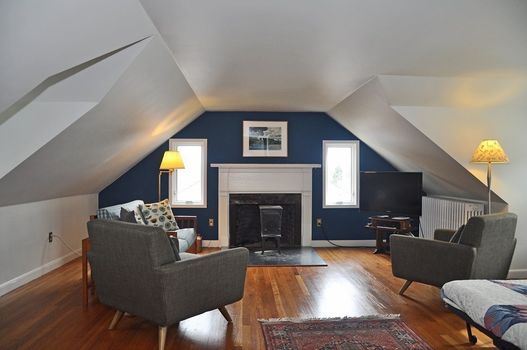 67 Vose Hill Road Milton, MA 02186 - Photo 9 of 16 Gallery Image 9