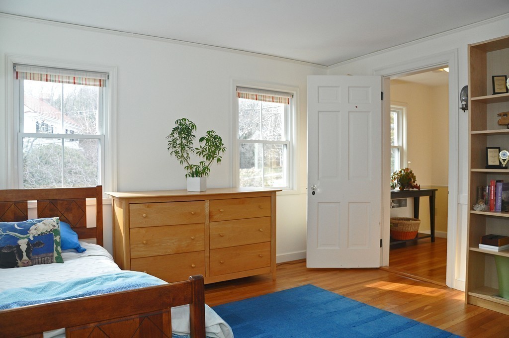 67 Vose Hill Road Milton, MA 02186 - Photo 10 of 16 Gallery Image 10