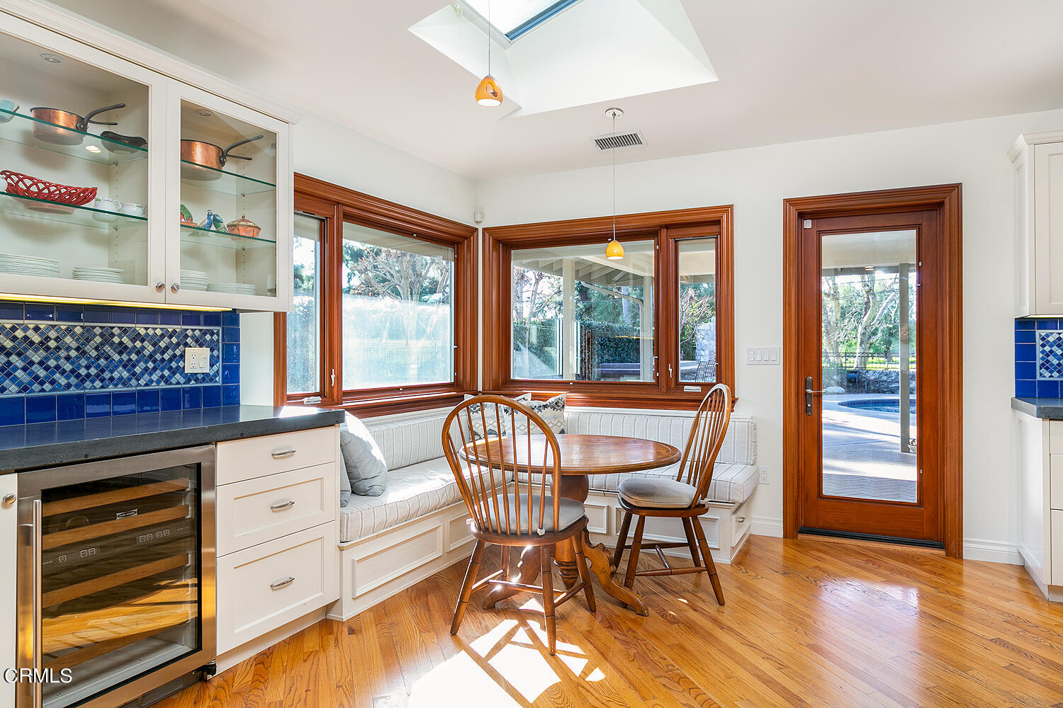 1563 Meadowbrook Road Altadena, CA 91001 - Photo 16 of 38 a living room with furniture and a window
