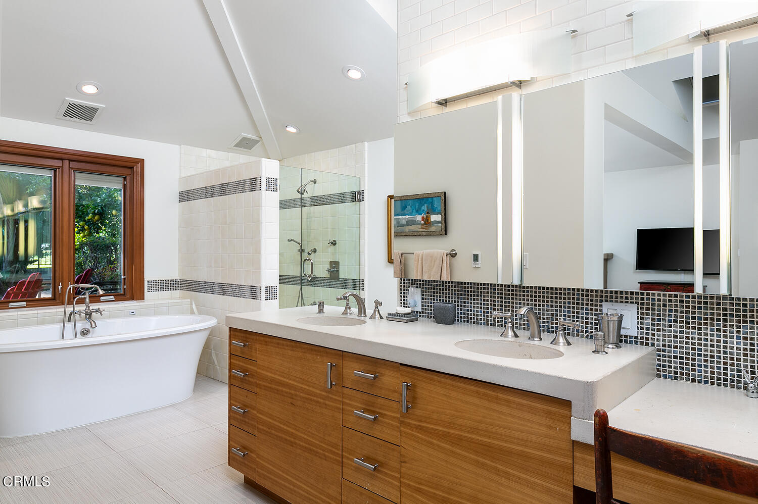 1563 Meadowbrook Road Altadena, CA 91001 - Photo 23 of 38 a bathroom with a sink double vanity granite tub shower and a mirror
