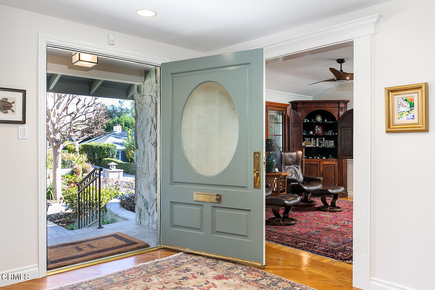 1563 Meadowbrook Road Altadena, CA 91001 - Photo 4 of 38 a living room filled with furniture and a potted plant