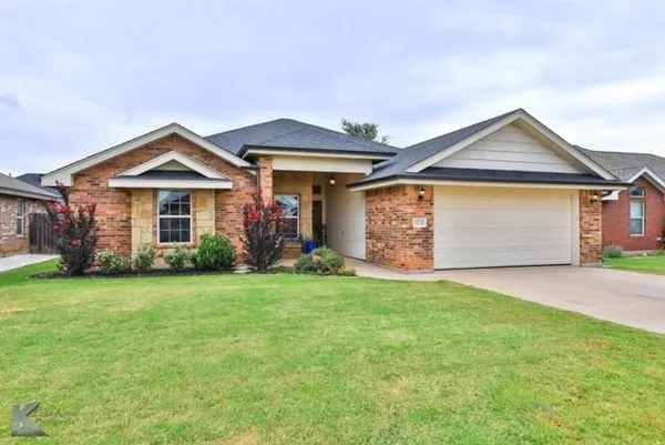 $2,995 | 1234 Briar Cliff Path, Abilene, TX 79602