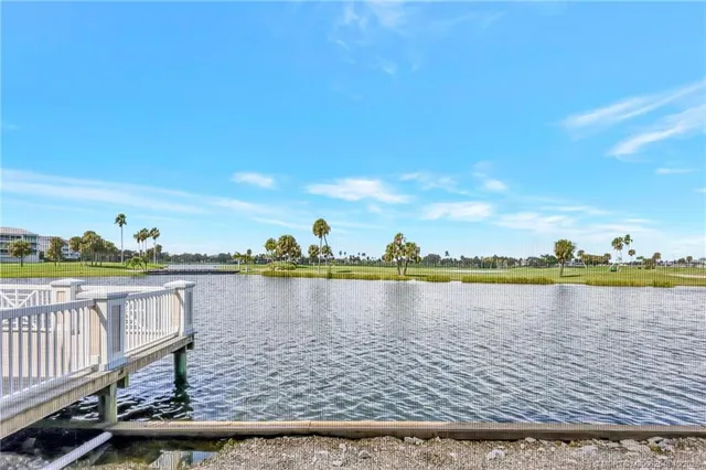 $339,000 | 40 Northeast Plantation Road, Unit 107, Stuart, FL 34996