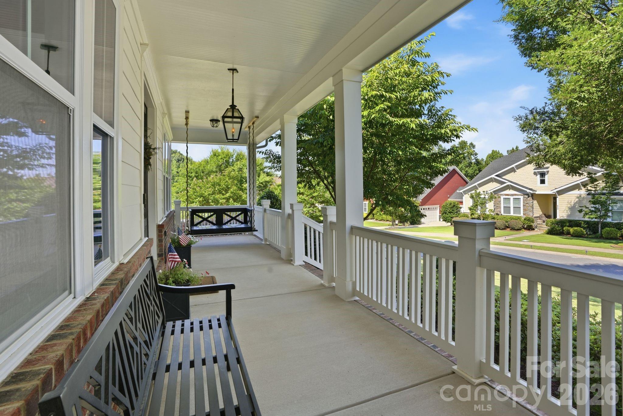 621 Bucks Quarry Court Fort Mill, SC 29708 - Photo 5 of 46 Gallery Image 5