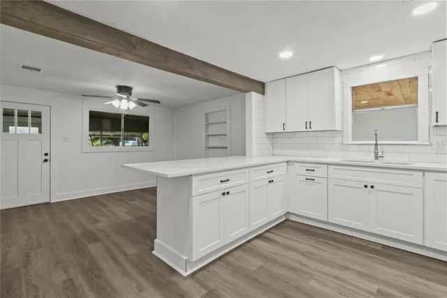 $1,400 | 802 Collins Street, Dayton, TX 77535