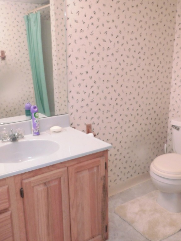 126 Monrovia Street Springfield, MA 01104 - Photo 26 of 30 Gallery Image 26