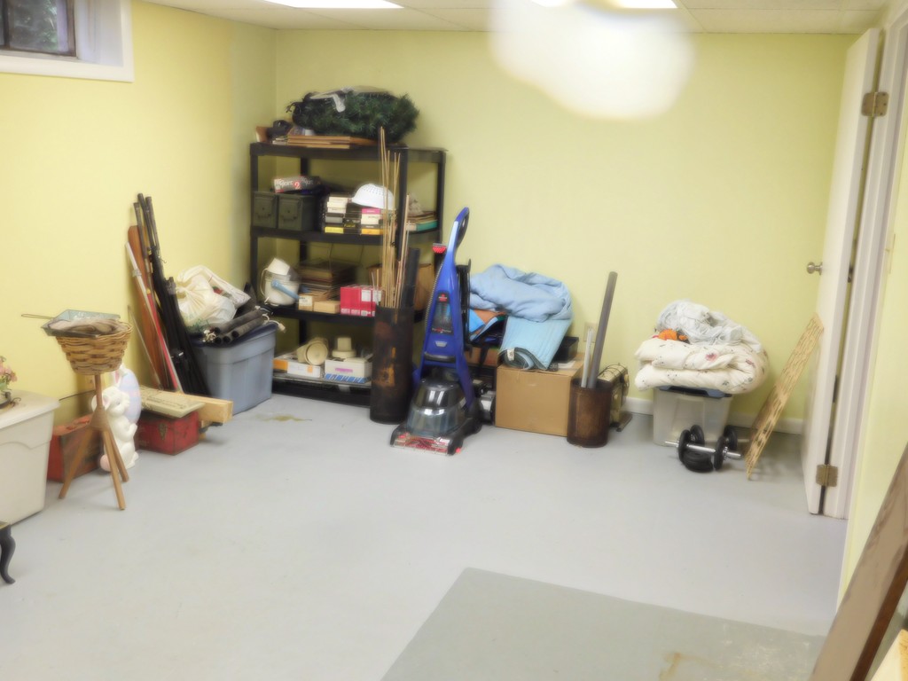 126 Monrovia Street Springfield, MA 01104 - Photo 29 of 30 Gallery Image 29