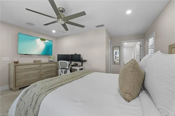 $940,000 | 13396 Island Road, Fort Myers, FL 33905