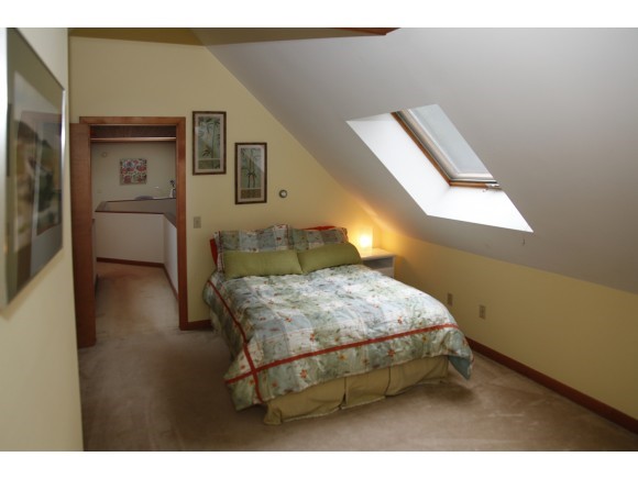 285 Old Greenfield Road Peterborough, NH 03458 - Photo 14 of 22 Gallery Image 14