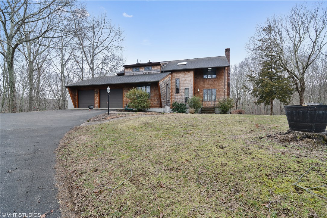 39 Wellstown Road Hopkinton, RI 02804 - Photo 1 of 24