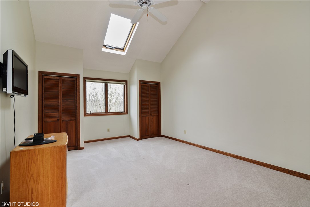 39 Wellstown Road Hopkinton, RI 02804 - Photo 11 of 24