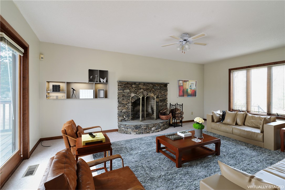 39 Wellstown Road Hopkinton, RI 02804 - Photo 2 of 24