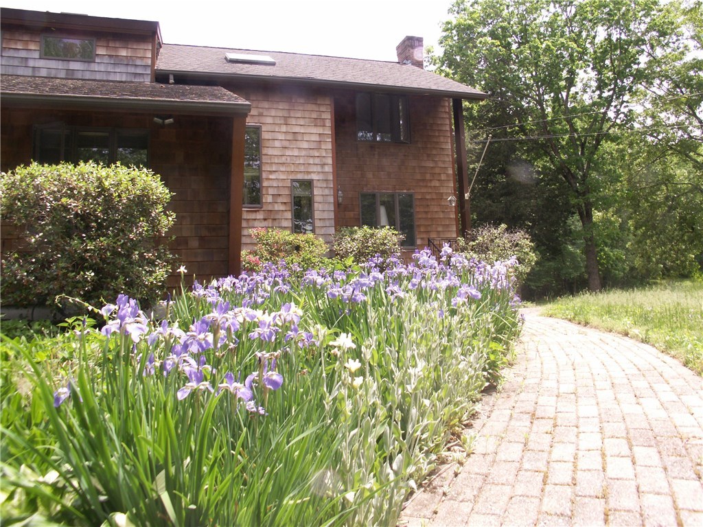 39 Wellstown Road Hopkinton, RI 02804 - Photo 23 of 24