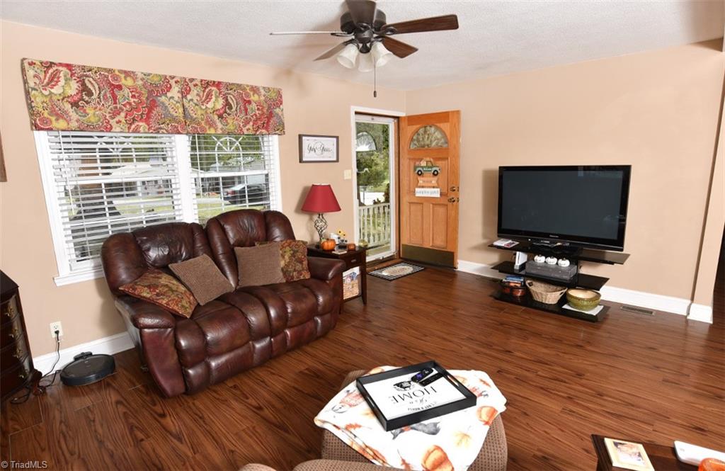 130 Happy Hollow Road Rockwell, NC 28138 - Photo 13 of 22 Living Room