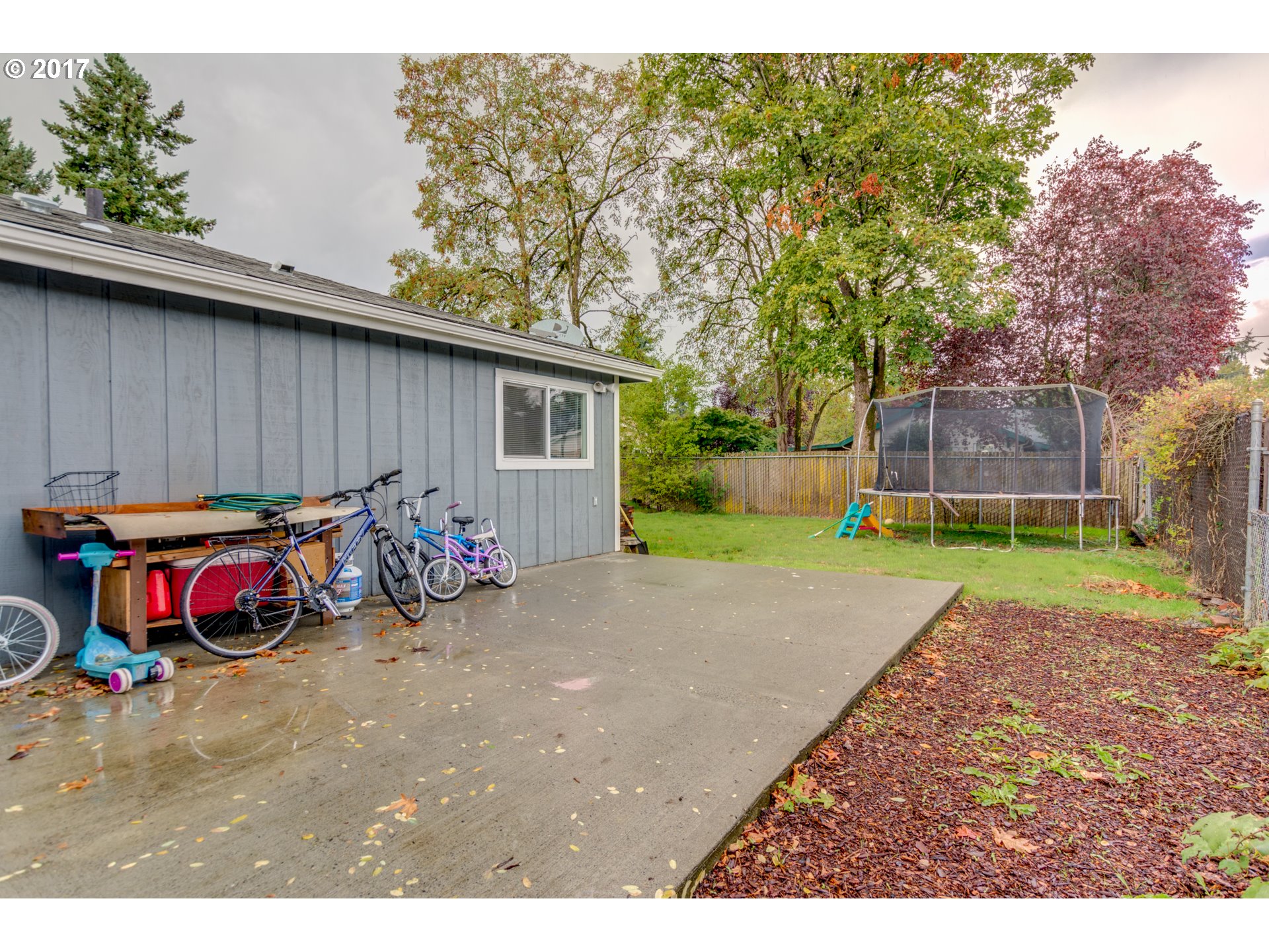 9923 Southeast Reedway Street Portland, OR 97266 - Photo 17 of 20 Gallery Image 17