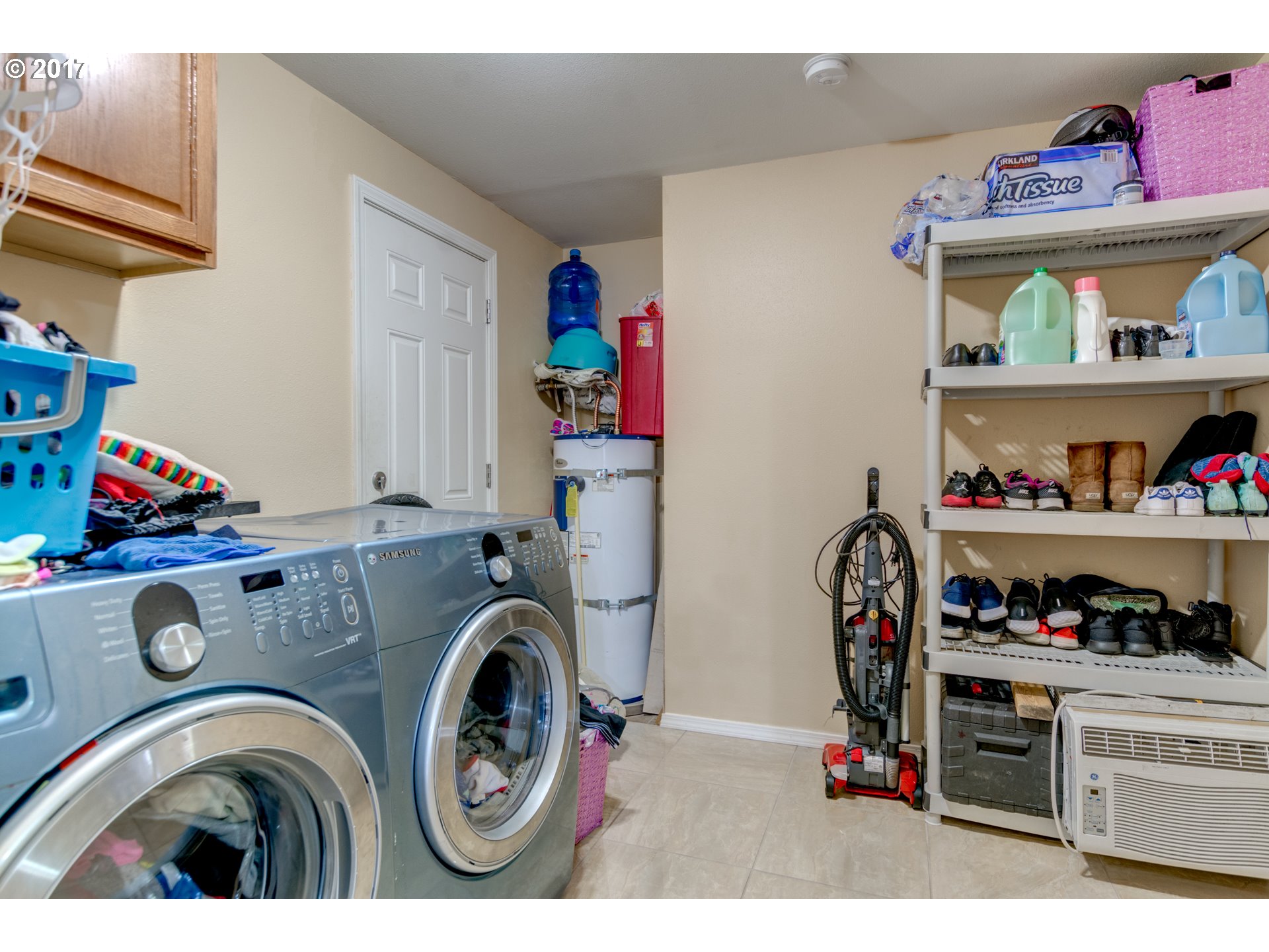 9923 Southeast Reedway Street Portland, OR 97266 - Photo 19 of 20 Gallery Image 19