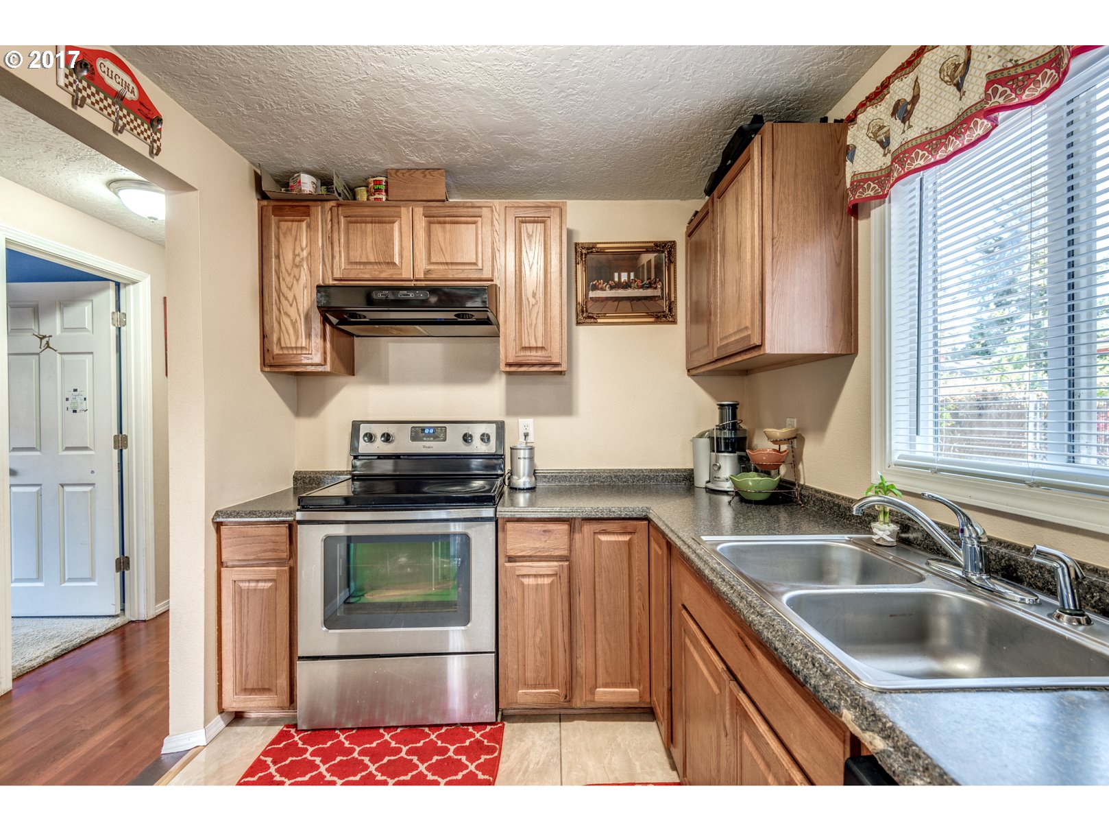 9923 Southeast Reedway Street Portland, OR 97266 - Photo 2 of 20 Gallery Image 2