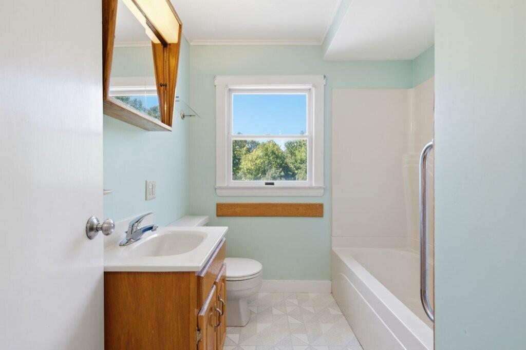 126 Readfield Road Manchester, ME 04351 - Photo 21 of 36 20
