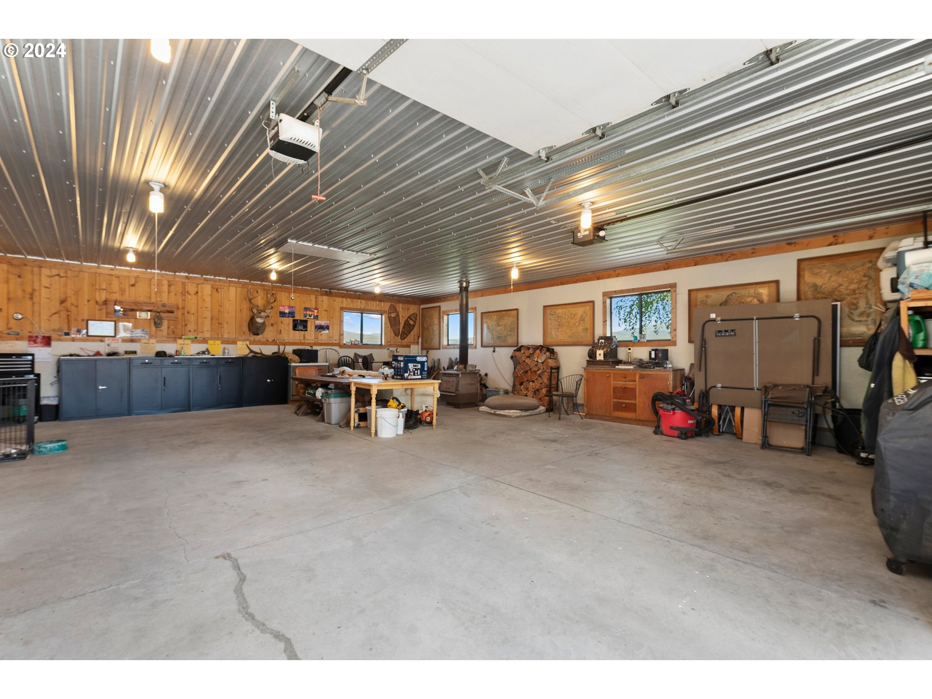 42717 Nye Road Baker City, OR 97814 - Photo 40 of 48 Garage