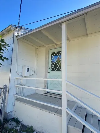 $1,550 | 1201 York Avenue, Corpus Christi, TX 78404