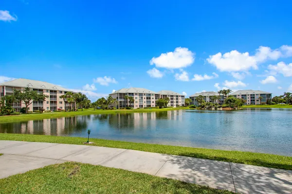 a view of a lake with houses