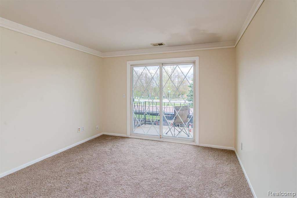 54797 Shelby Road, Unit 88 Shelby, MI 48316 - Photo 5 of 22