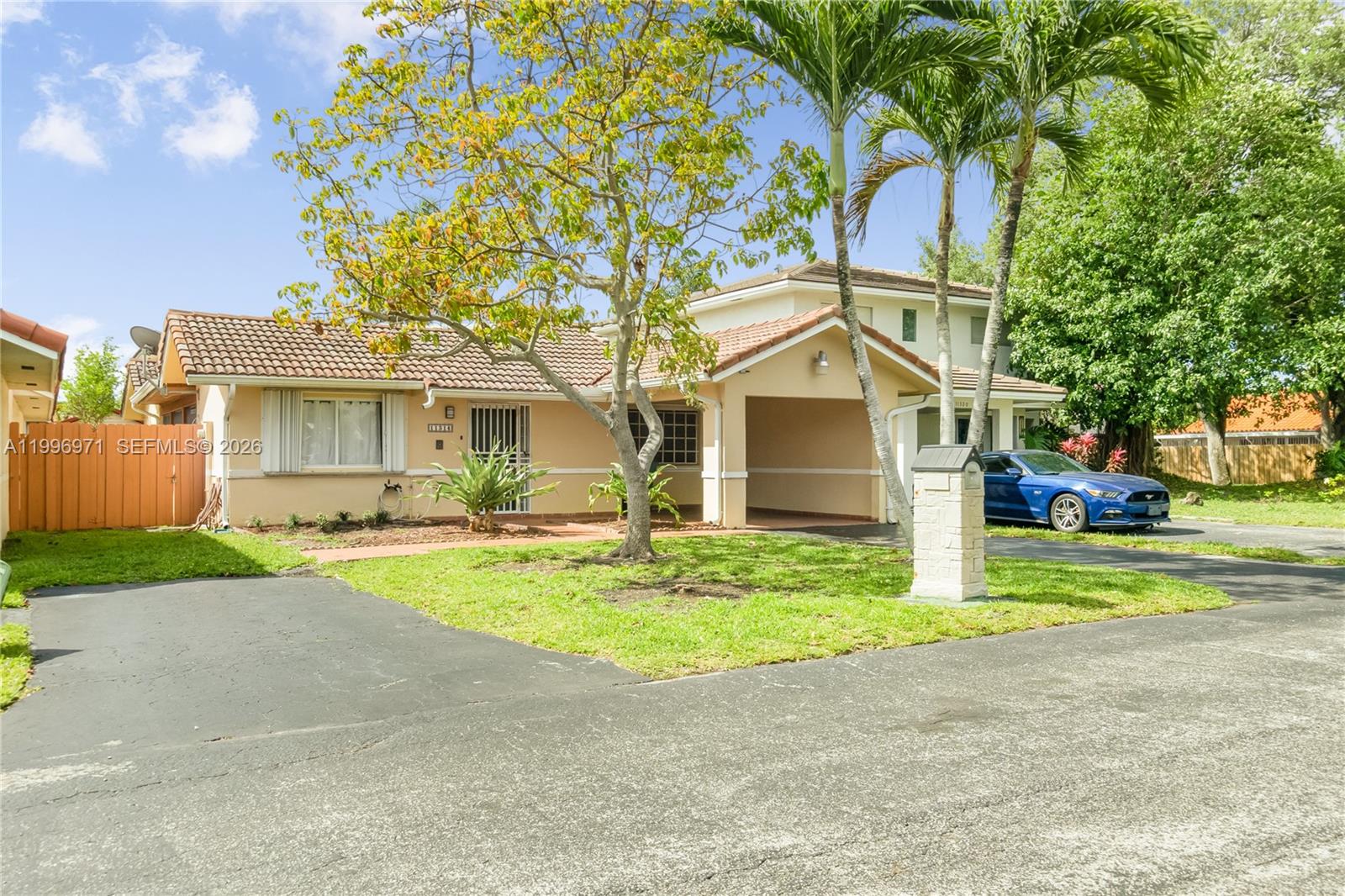 11314 Southwest 73rd Terrace Miami, FL 33173 - Photo 2 of 38