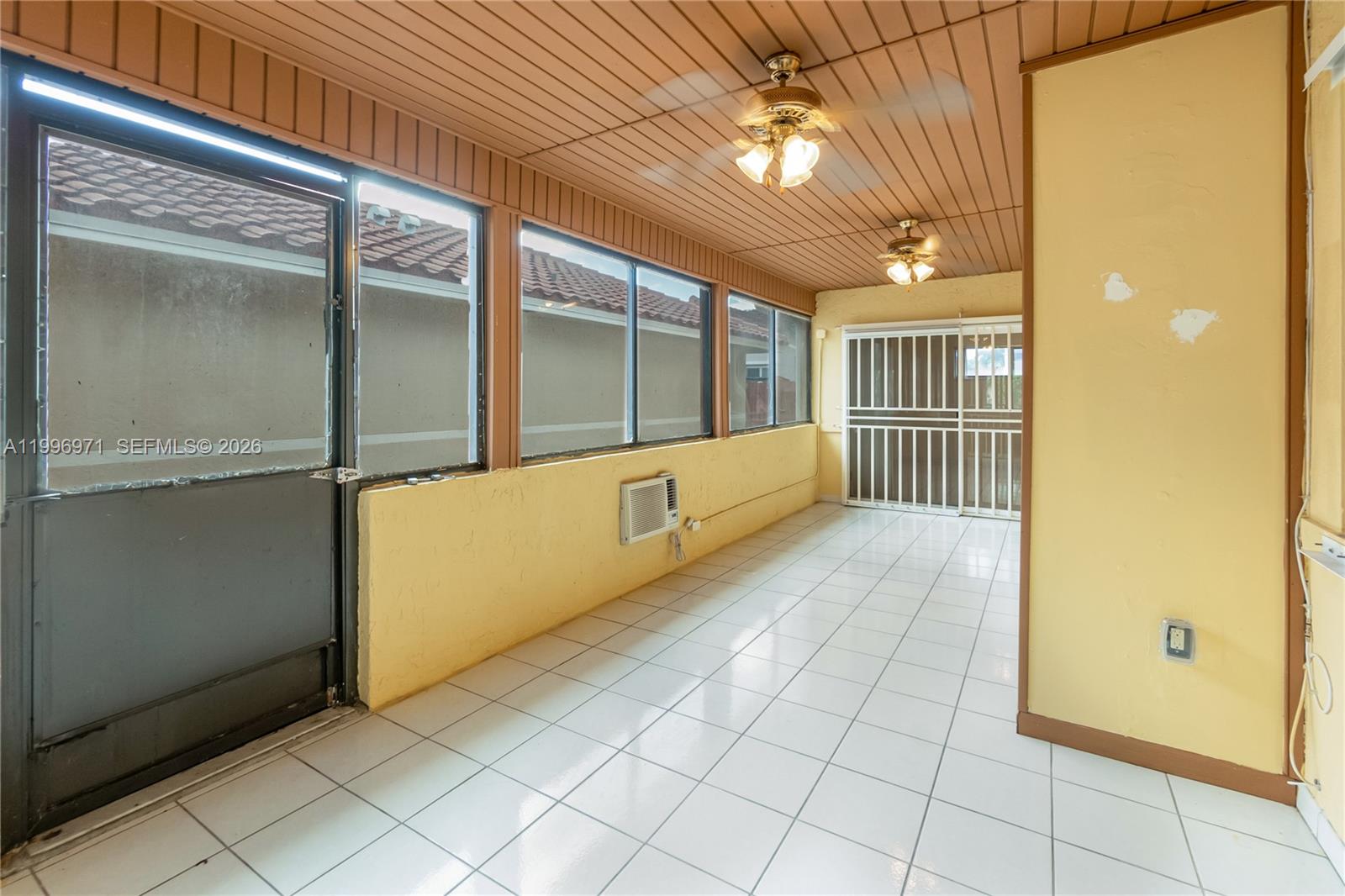 11314 Southwest 73rd Terrace Miami, FL 33173 - Photo 24 of 38