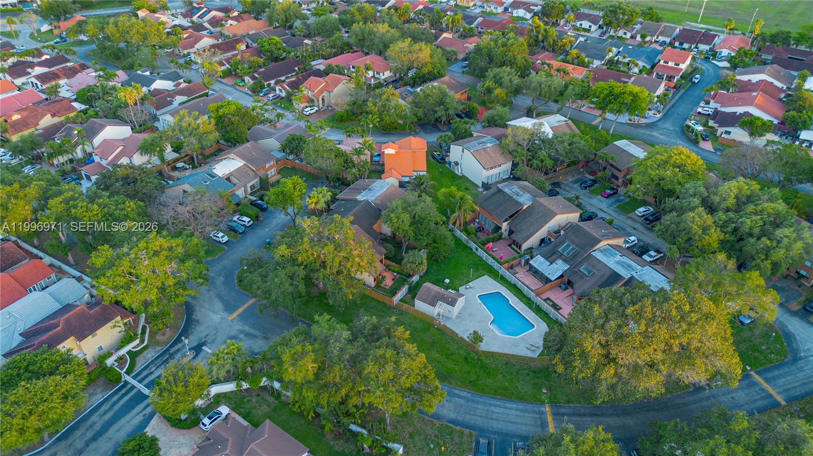 11314 Southwest 73rd Terrace Miami, FL 33173 - Photo 36 of 38