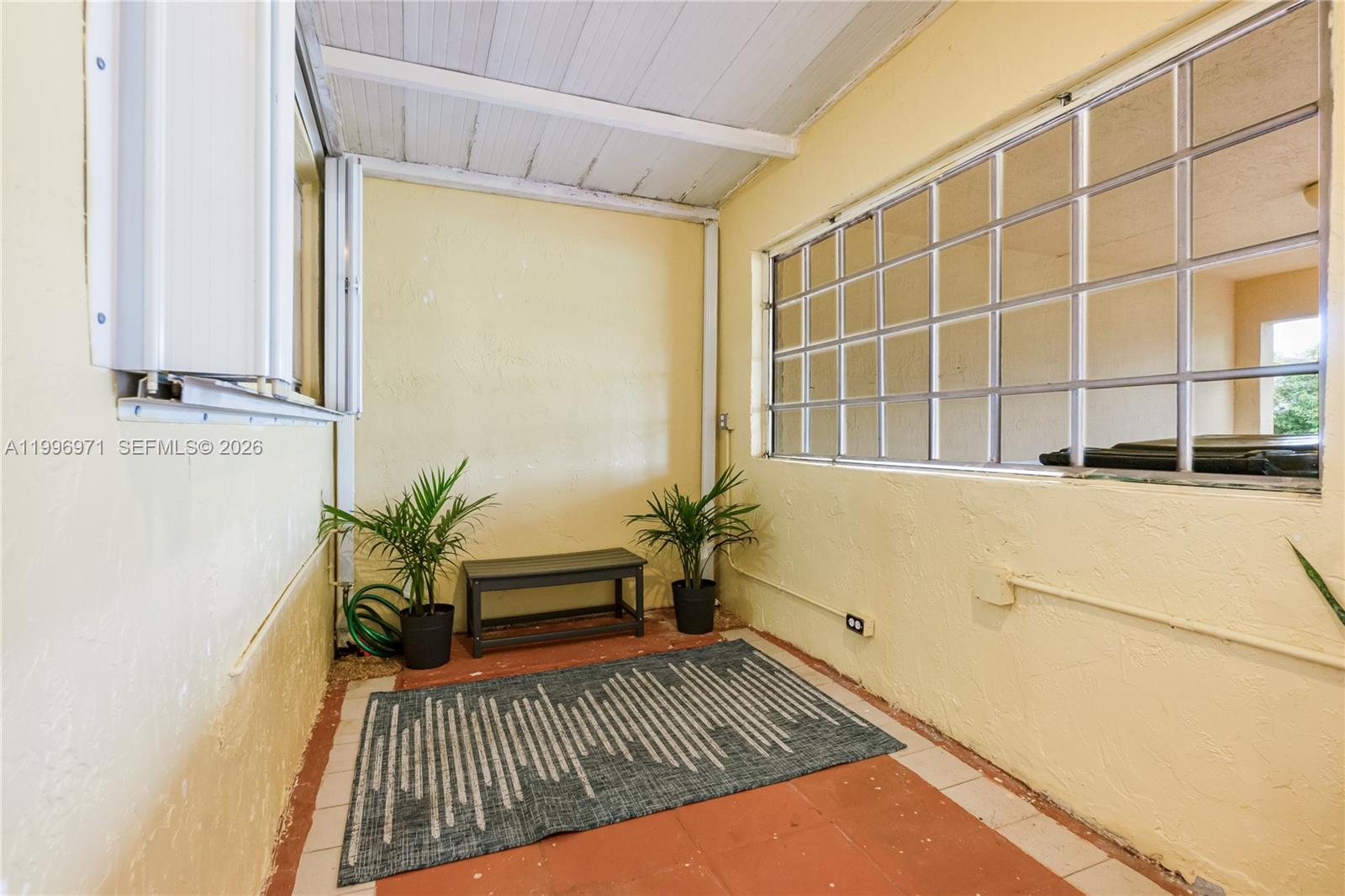11314 Southwest 73rd Terrace Miami, FL 33173 - Photo 8 of 38