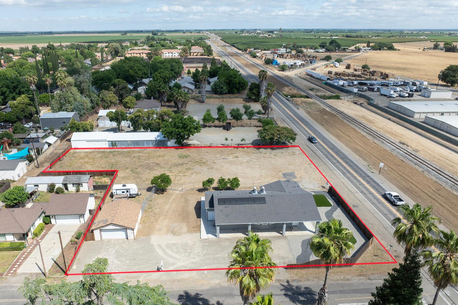 720 North 2nd Street Patterson, CA 95363 - Photo 3 of 84
