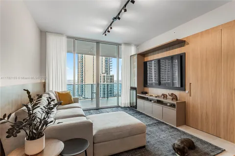 $1,550,000 | 17550 Collins Avenue, Unit 1404, Sunny Isles Beach, FL 33160
