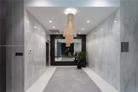 $1,550,000 | 17550 Collins Avenue, Unit 1404, Sunny Isles Beach, FL 33160