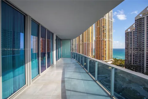 $1,550,000 | 17550 Collins Avenue, Unit 1404, Sunny Isles Beach, FL 33160