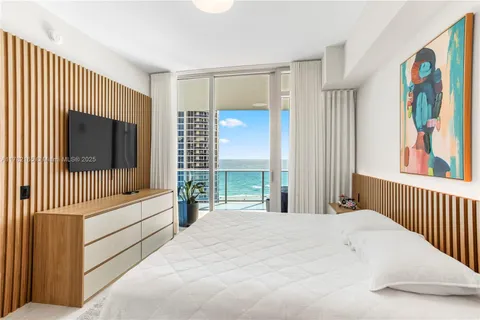 $1,550,000 | 17550 Collins Avenue, Unit 1404, Sunny Isles Beach, FL 33160