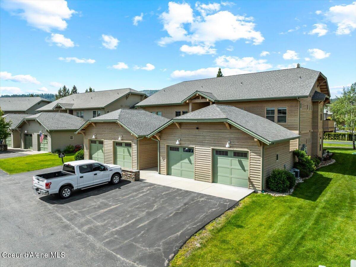 511 Guthrie Place, Unit 503 Dover, ID 83825 - Photo 8 of 58 08-Aerial Front of Home
