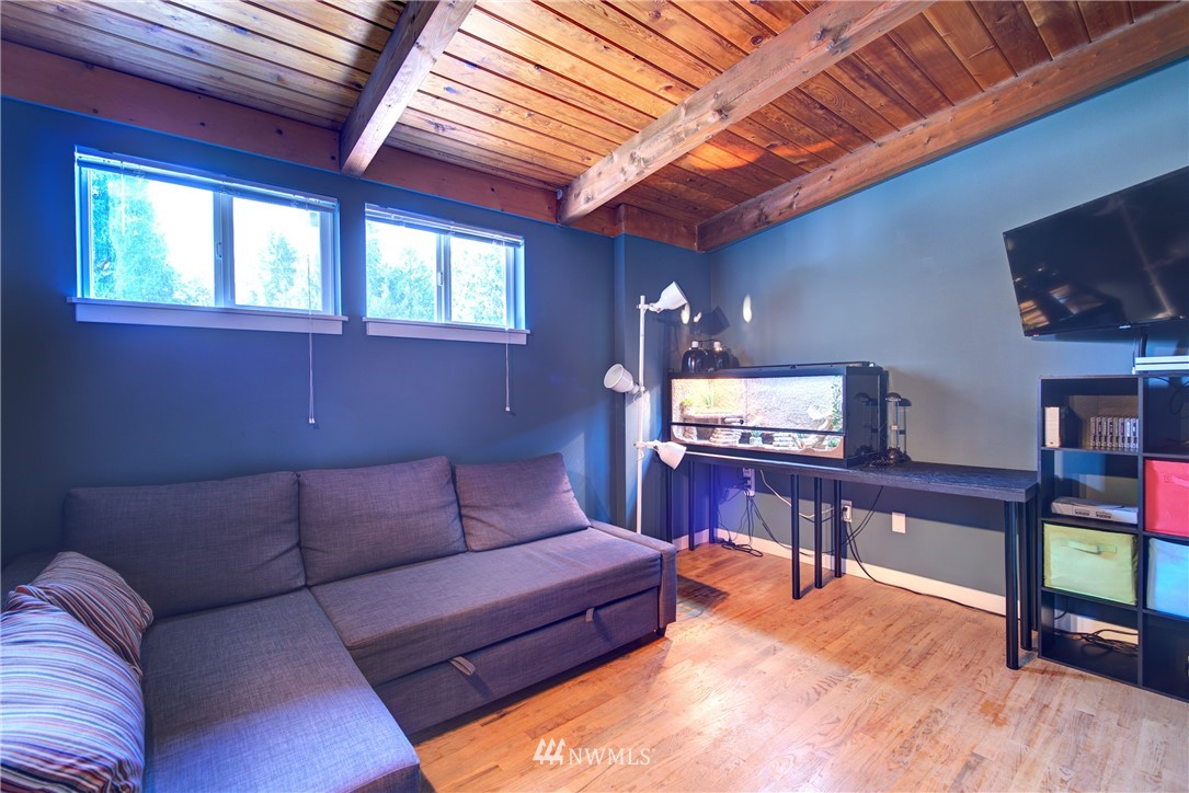 14235 140th Avenue Southeast Renton, WA 98059 - Photo 17 of 25
