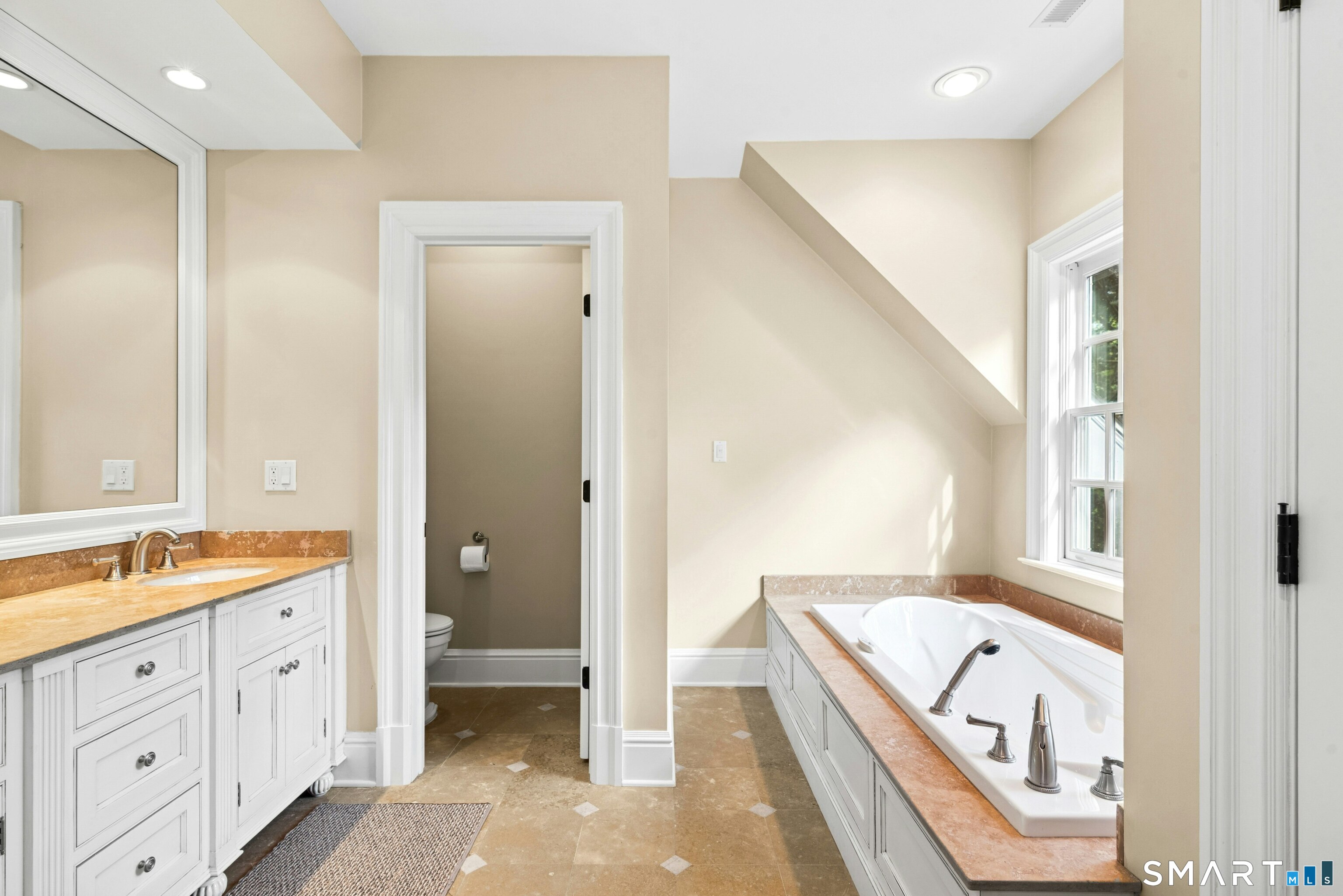 76 Lords Highway Weston, CT 06883 - Photo 29 of 40