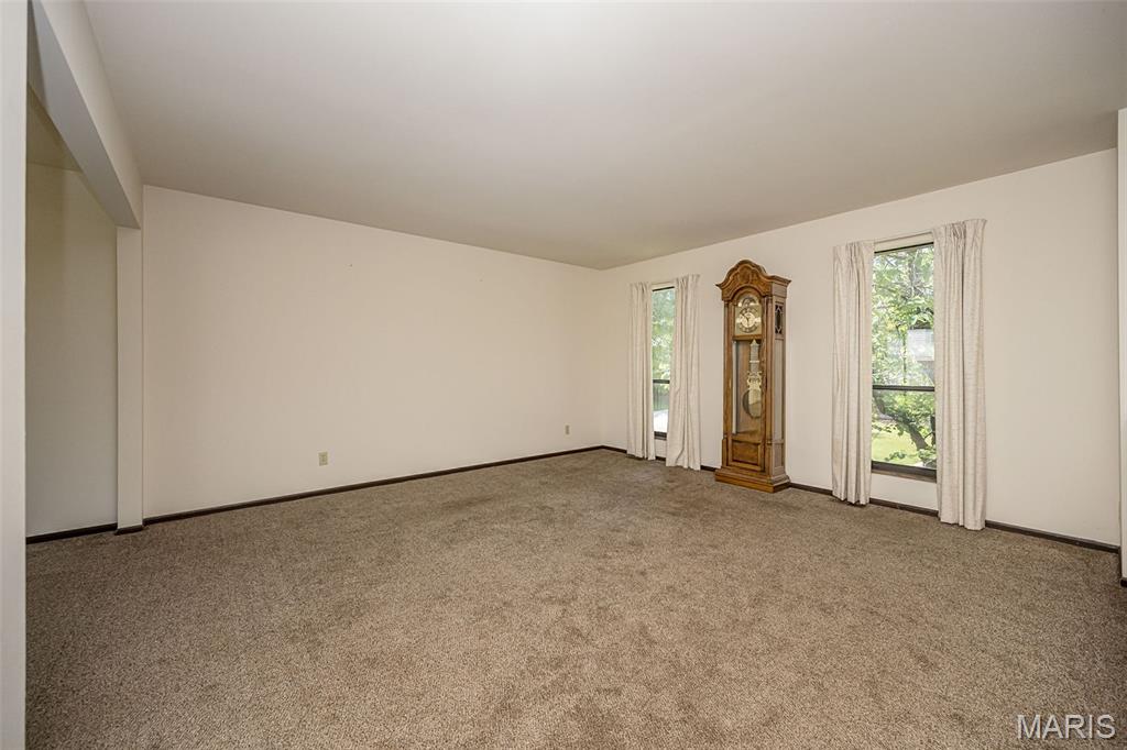 4216 Elkhart Lake Road St. Charles, MO 63304 - Photo 7 of 37