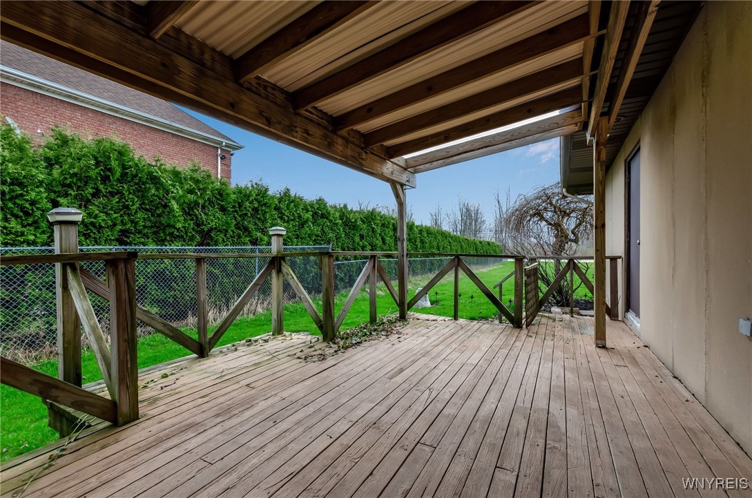 9400 Wehrle Drive, Unit RIGHT Clarence, NY 14031 - Photo 11 of 50