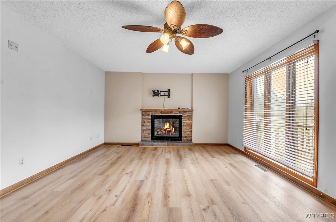 9400 Wehrle Drive, Unit RIGHT Clarence, NY 14031 - Photo 19 of 50