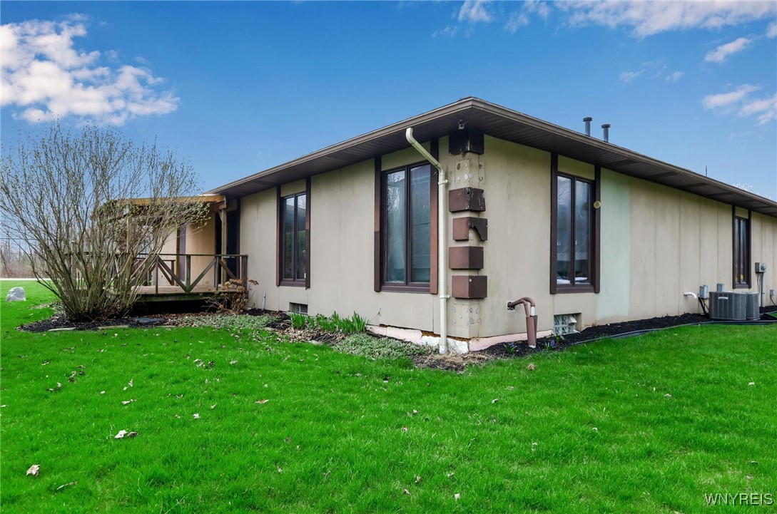 9400 Wehrle Drive, Unit RIGHT Clarence, NY 14031 - Photo 3 of 50