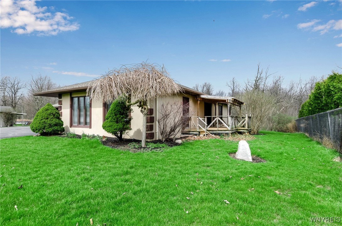 9400 Wehrle Drive, Unit RIGHT Clarence, NY 14031 - Photo 5 of 50