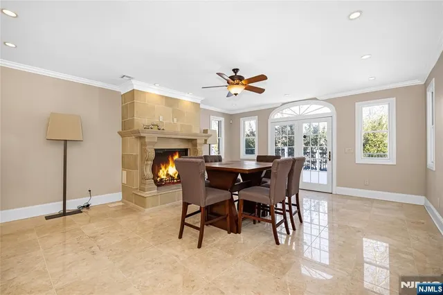 $2,890,000 | 7 Orchard Lane, Old Tappan, NJ 07675