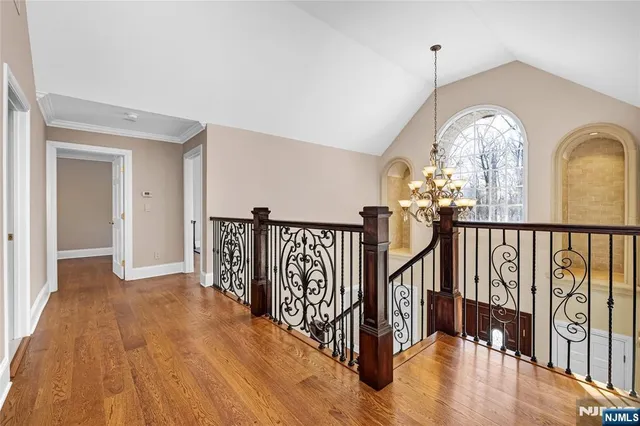 $2,890,000 | 7 Orchard Lane, Old Tappan, NJ 07675