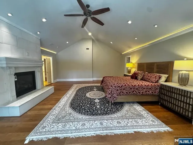 $2,890,000 | 7 Orchard Lane, Old Tappan, NJ 07675