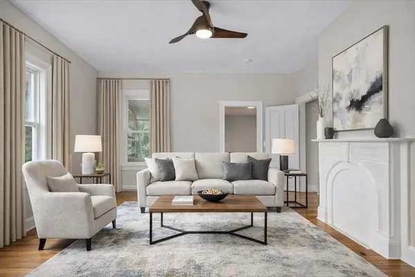 $2,200 | 35 Oak Avenue, Unit 2, Worcester, MA 01605
