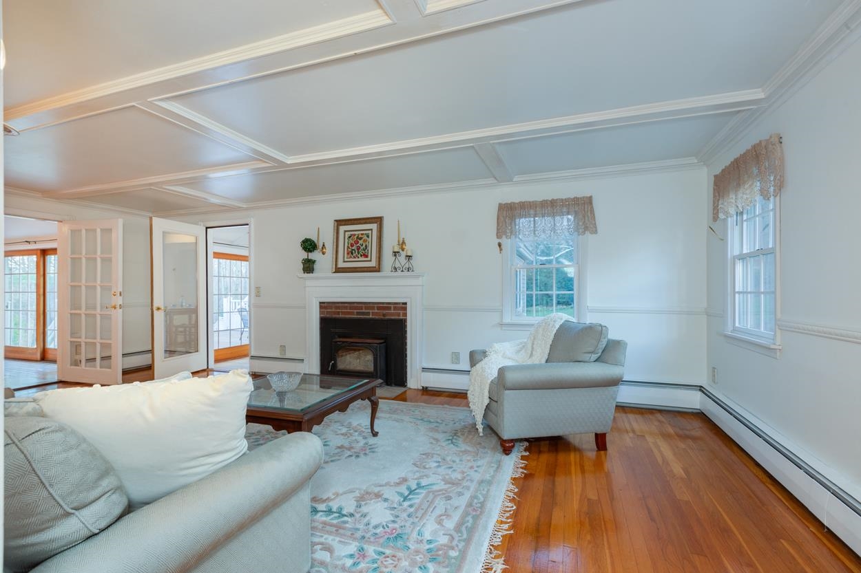 110 Maple Avenue Atkinson, NH 03811 - Photo 7 of 40