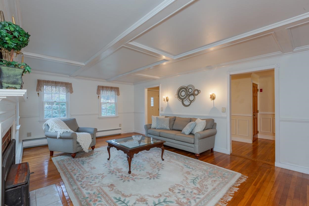 110 Maple Avenue Atkinson, NH 03811 - Photo 9 of 40