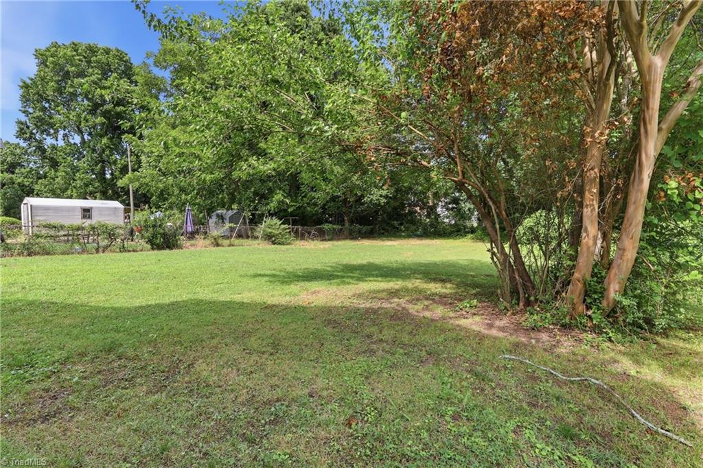 934 Forrest Street High Point, NC 27262 - Photo 27 of 28